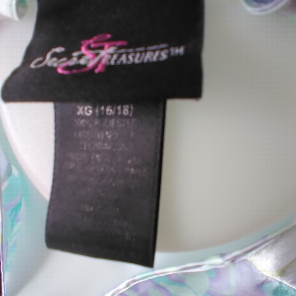 Pretty Vintage Satin Robe With Lace Detail on Sleeves, by Secret Treasures XL - Picture 10 of 11